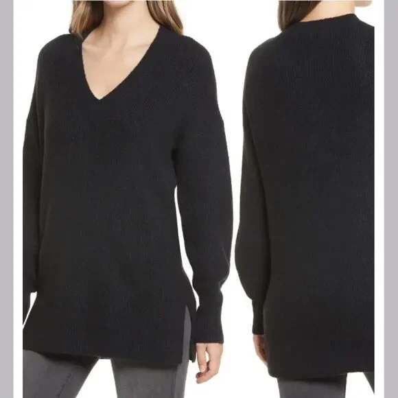 HALOGEN Cozy V Neck Sweater in Black Oversized Relaxed fit Scoop neck